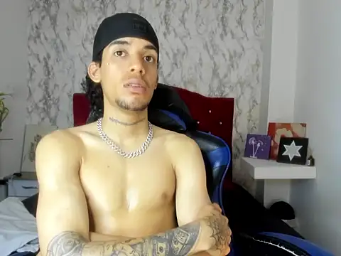 Chat XXX en directo de Ryder-Stone