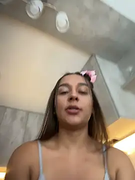 Brunettecollins05 Show Webcam