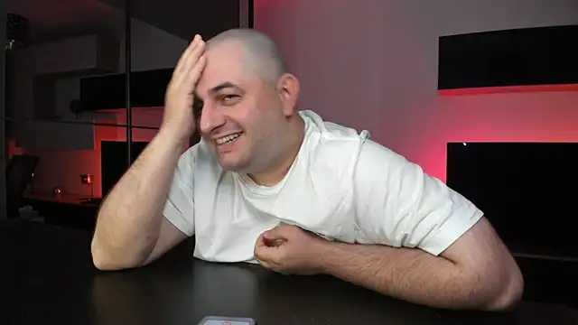 DravenPeak Chat XXX live
