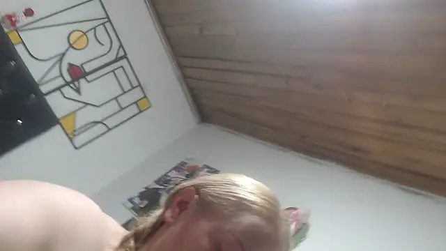 emperabigbootybigass 现场XXX聊天