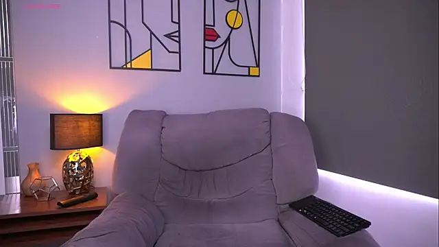 tyler_muscle1 webcam show