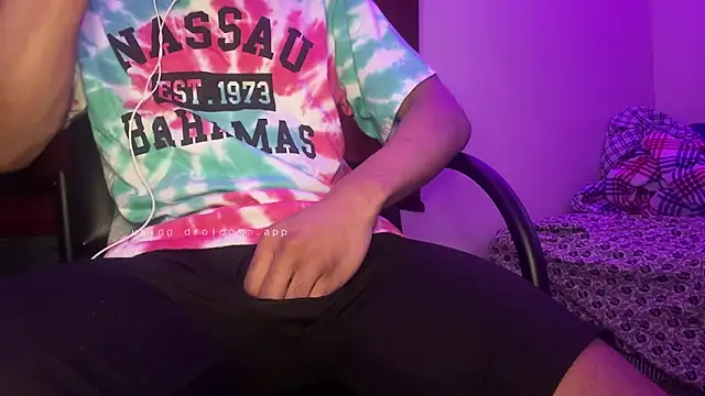 vexahleah's Live XXX Chat