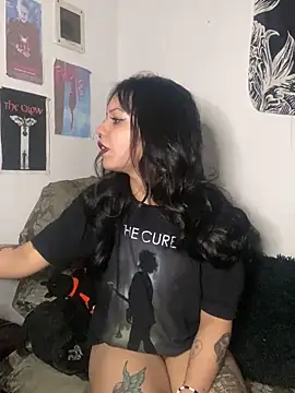 Chat +18 de MadameSuccubus ao vivo