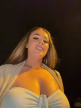 XXX chat uživo modela IsabellaEtthan