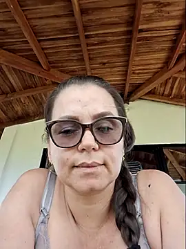 MariaPau_83 XXX чат на живо