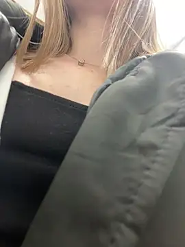 KrisMagnoly's Live XXX Chat