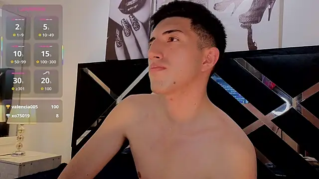 Вебкам-шоу Un_Sluttyy