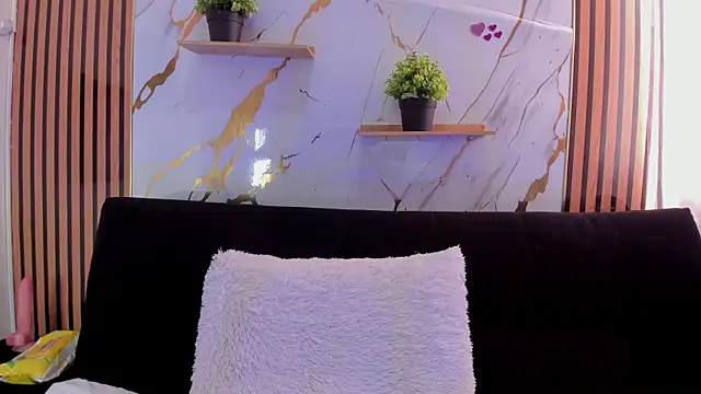 candy_queens_ élő XXX-chatje