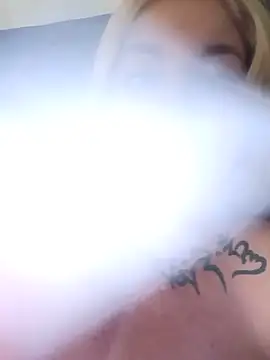 Živý XXX chat MiaMooly