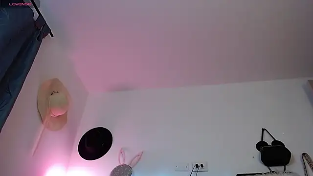 Chat XXX ao vivo de Camila_Torresss