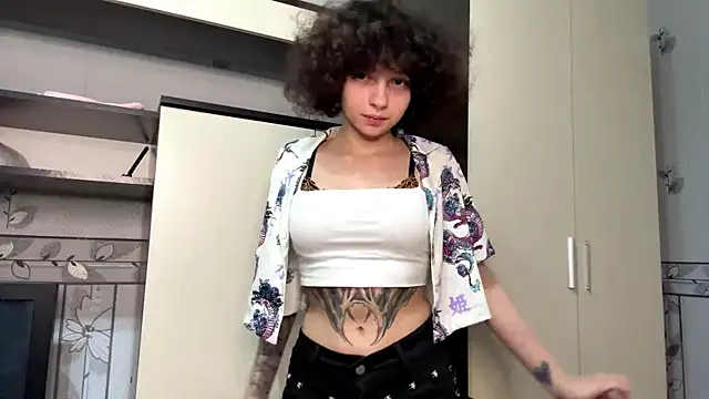 Chat XXX ao vivo de Nikatyanxx