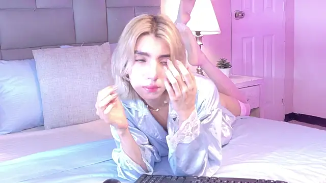 Chat XXX en directo de Noah_Bells