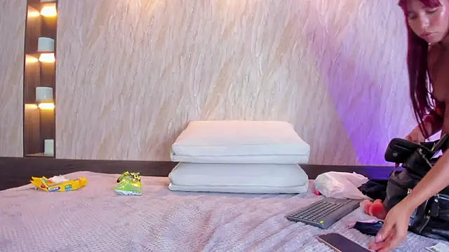 Živý XXX chat emi_ricci