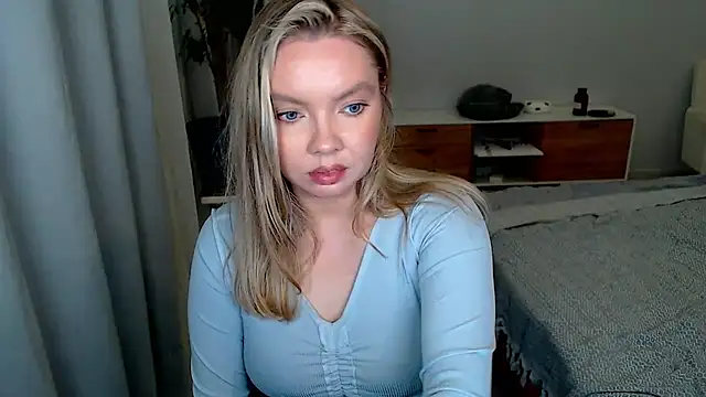 PolinaXXXXXJones' Live XXX Chat