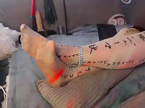 Živý XXX chat GoddessMonicaAngels