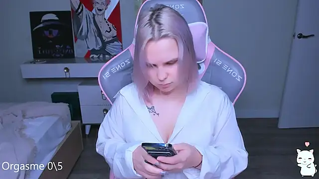 Živý XXX chat miray_kuriyama123