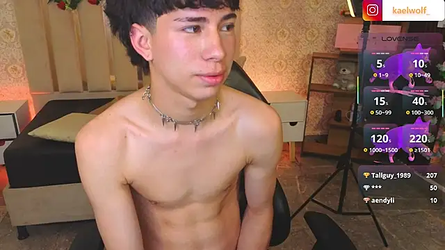 Chatroom XXX en direct de kaelwolf_tay