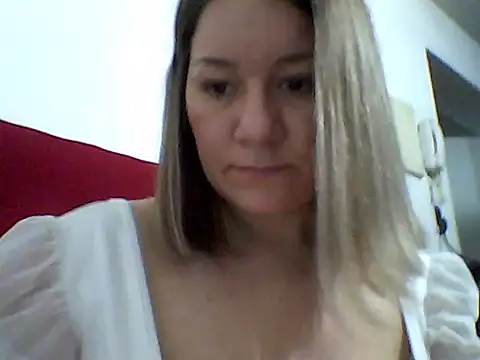 AllisonLove2 – Naživo XXX chat