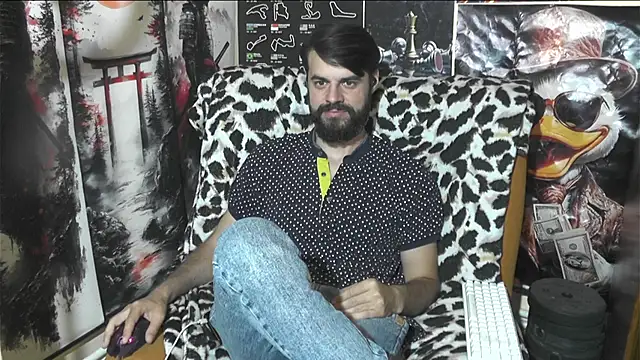 00george Adlı Modelin Canlı XXX Sohbeti