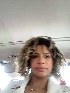 naomidawsonn Chat XXX in diretta