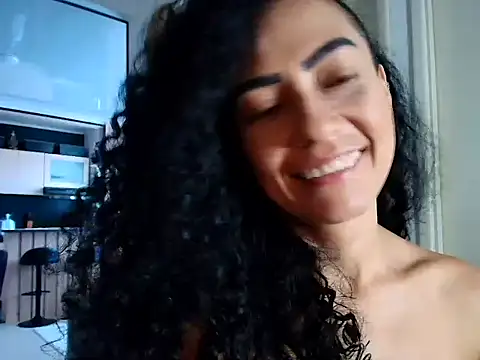 Koral369 Adlı Modelin Canlı XXX Sohbeti
