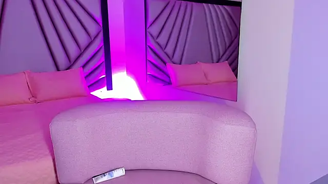 Webkamerová show Miaa_Foxx03