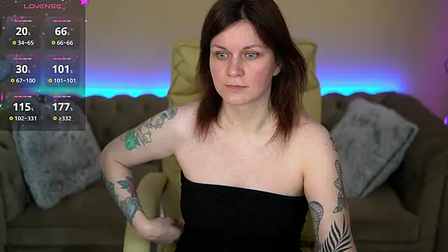 TinaMelt live XXX chat