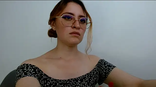 Juls_winter_ Live XXX-chat
