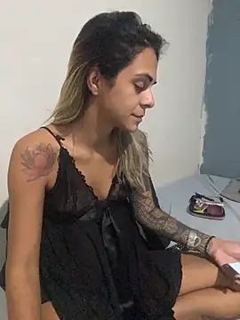 sabrinaneves: απευθείας συνομιλία ΧΧΧ