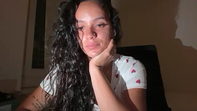 Chat XXX en directo de Maia_Park