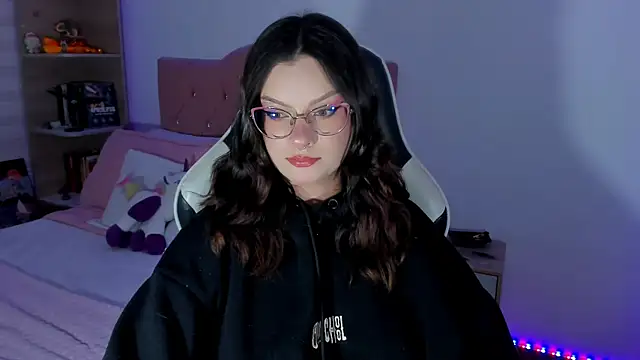 OphelianaRose33's Live XXX Chat