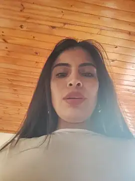 Astrid-- Chat XXX in diretta