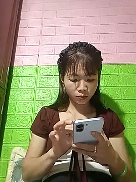 AmyLinee01 在線直播表演