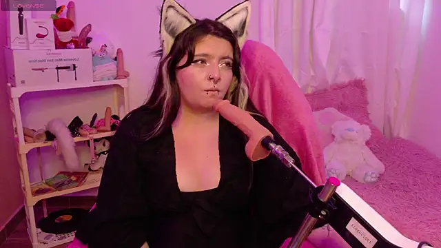 Sachi_Meow লাইভ XXX চ্যাট