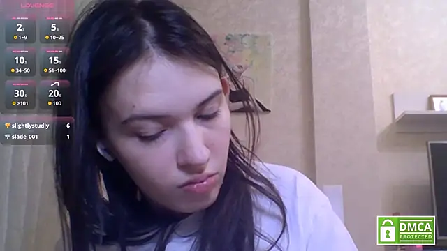 Chatroom XXX en direct de CeyaLier