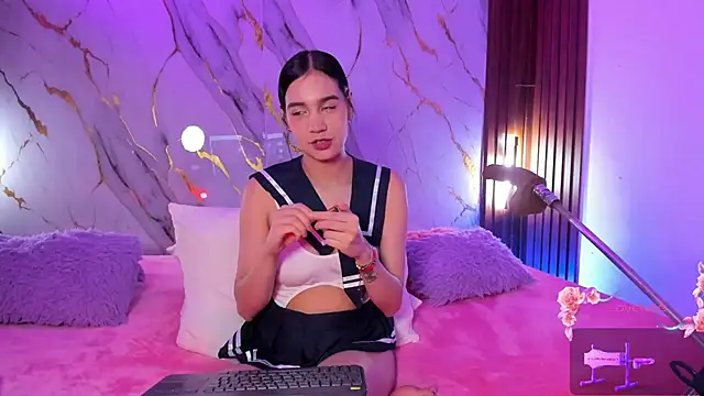 Emmiicuten Live XXX chat