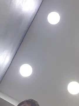 Онлайн чат XXX Mario_Solano