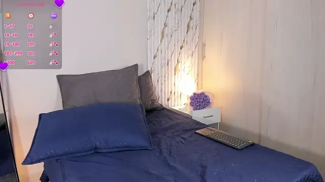 XXX chat uživo modela MissVioleet_