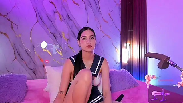 Emmiicute's Live XXX Chat