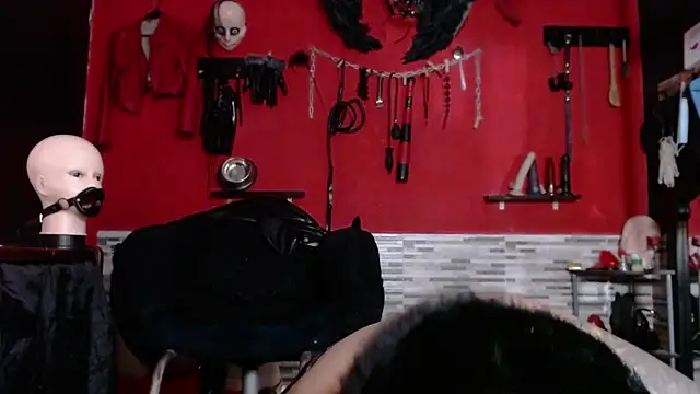 Miss_Mirandaa Adlı Modelin Canlı XXX Sohbeti