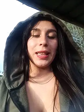 Chatroom XXX en direct de charlottte_wh