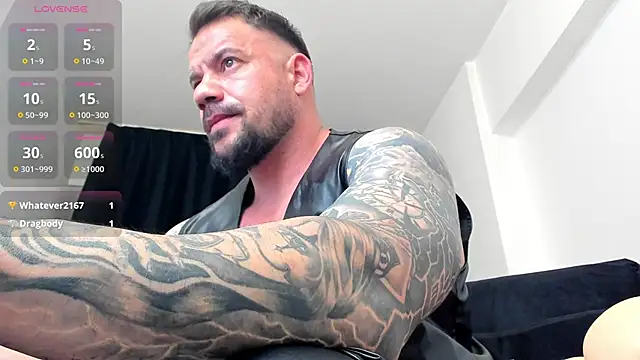 musclemonster31 Live XXX-chat