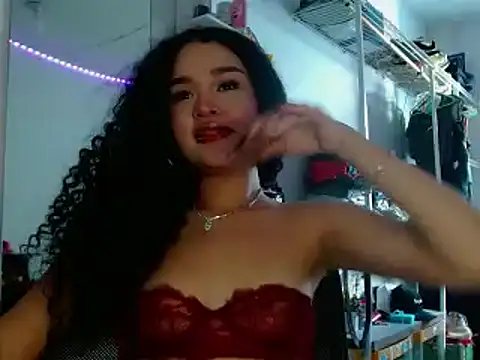 Chat +18 de angel_lust1 ao vivo