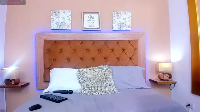 CristalLoren чат на живо