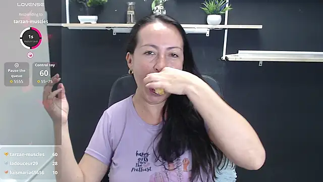 Lauryn_Jones Live XXX-Chat