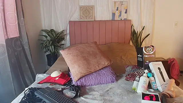 دردشة Petite_pepper الجنسية المباشرة