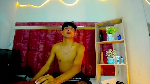 Chat XXX en directo de Logaanhotts