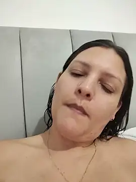 Онлайн чат XXX Mia_Hampton