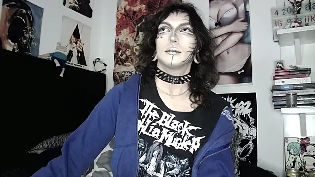 Pokazy przed kamerką – kiiler_queen