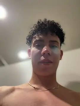 yoursexyjose 网络视讯表演